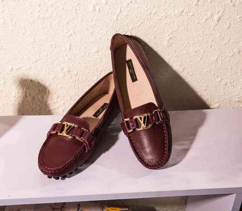 LV Loafers Women--021